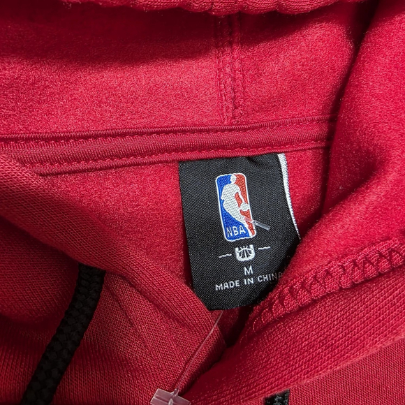 Miami Heat Fly High Hoodie Red Medium NBA Team Apparel New w/ Tags $75 MSRP - Picture 5 of 8